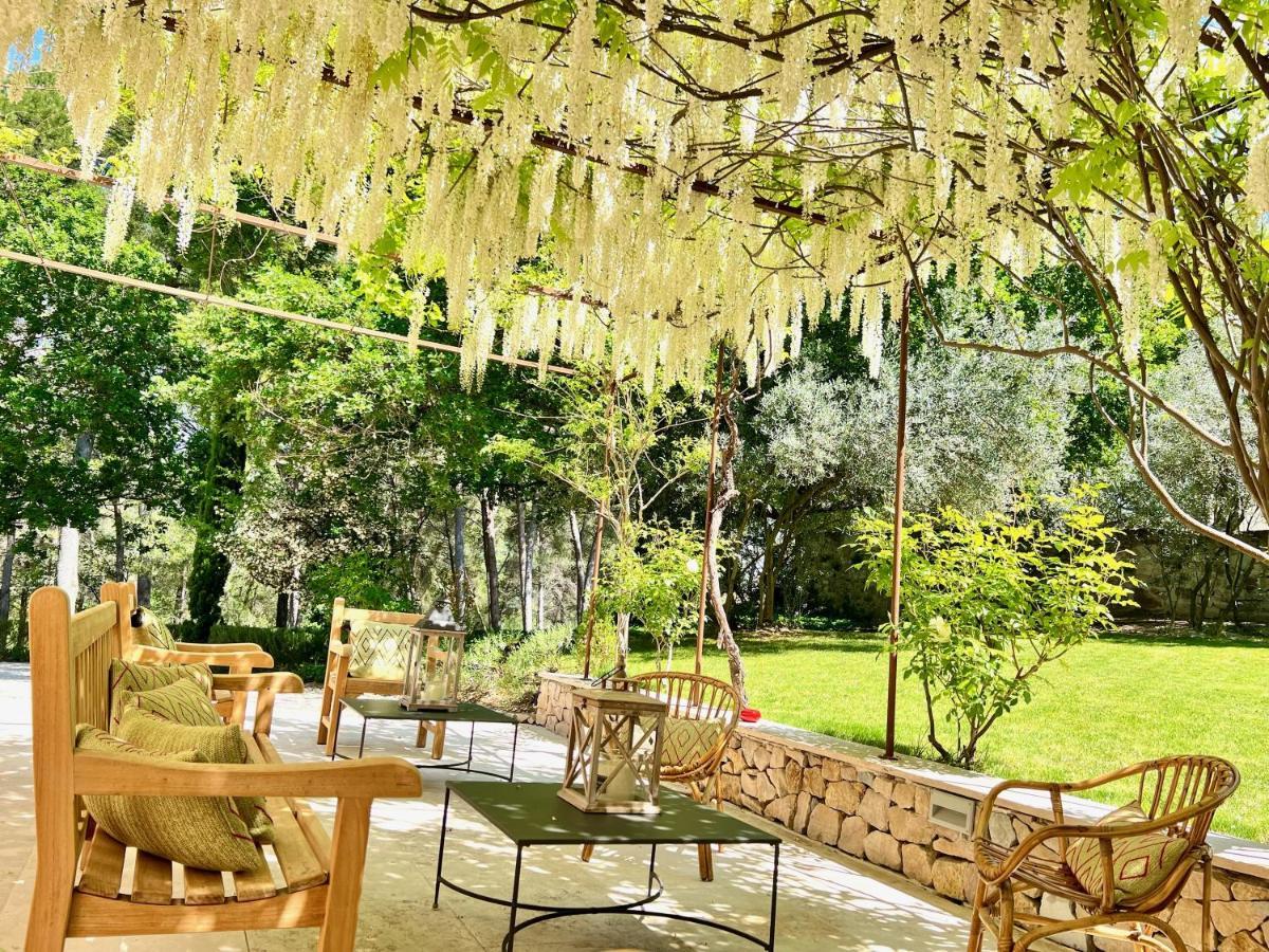 Domaine De Saint Clair Panzió Aix-en-Provence Kültér fotó